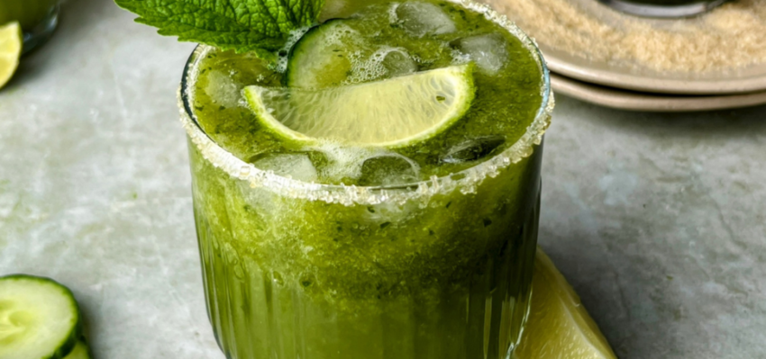 Erfrischender Gurken-Matcha Tonic